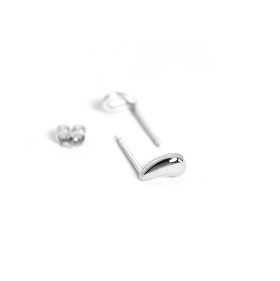 Tropfen Ohrringe Silber 925, Tropfen Ohrstecker, Ohrringe Tropfen, Kleine Ohrstecker Silber 925, Cooler Silberschmuck von Pour la Rebelle