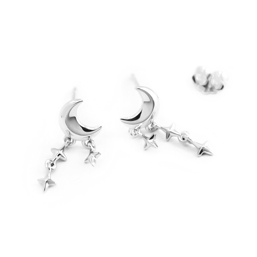 Hängende Mond Stern Ohrstecker aus 925 Silber, alternativer und Gothic Schmuck, mystische silberne Ohrringe mit Mond- und Stern-Design für Damen von Pour la Rebelle.