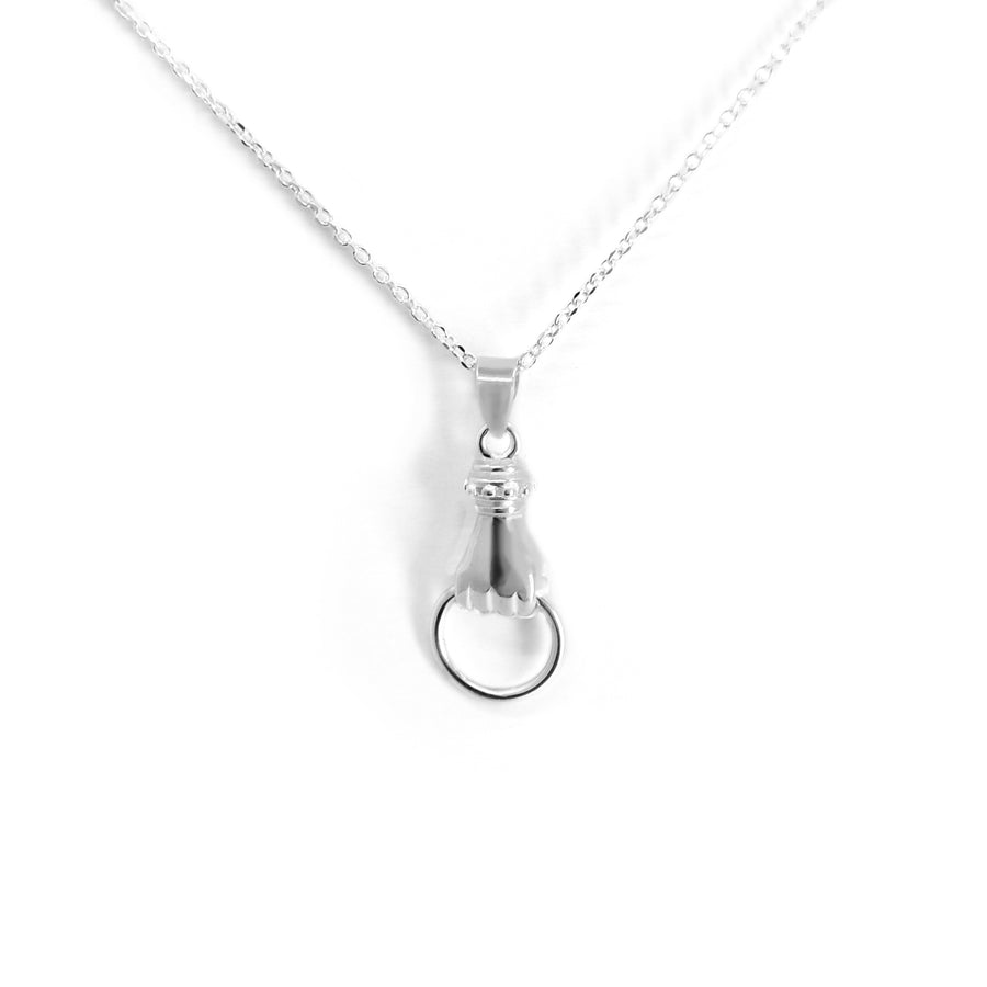 Kette mit Hand Charm Anhänger aus 925 Silber, alternativer Schmuck, filigrane Halskette für Damen, einzigartiges Design von Pour la Rebelle