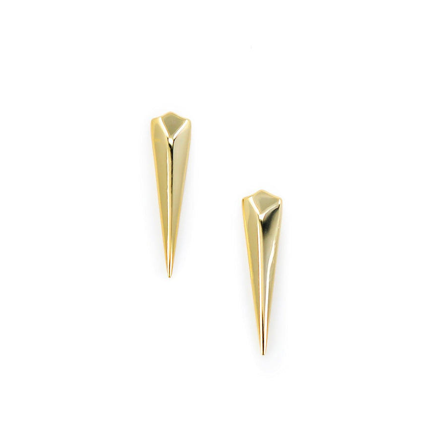 Lange Spike Ohrstecker aus vergoldetem 925 Silber, alternativer und Gothic Schmuck, auffällige goldene Ohrstecker mit Spike-Design für Damen von Pour la Rebelle.